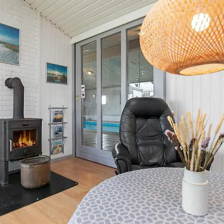 Holiday home 8 Person In *